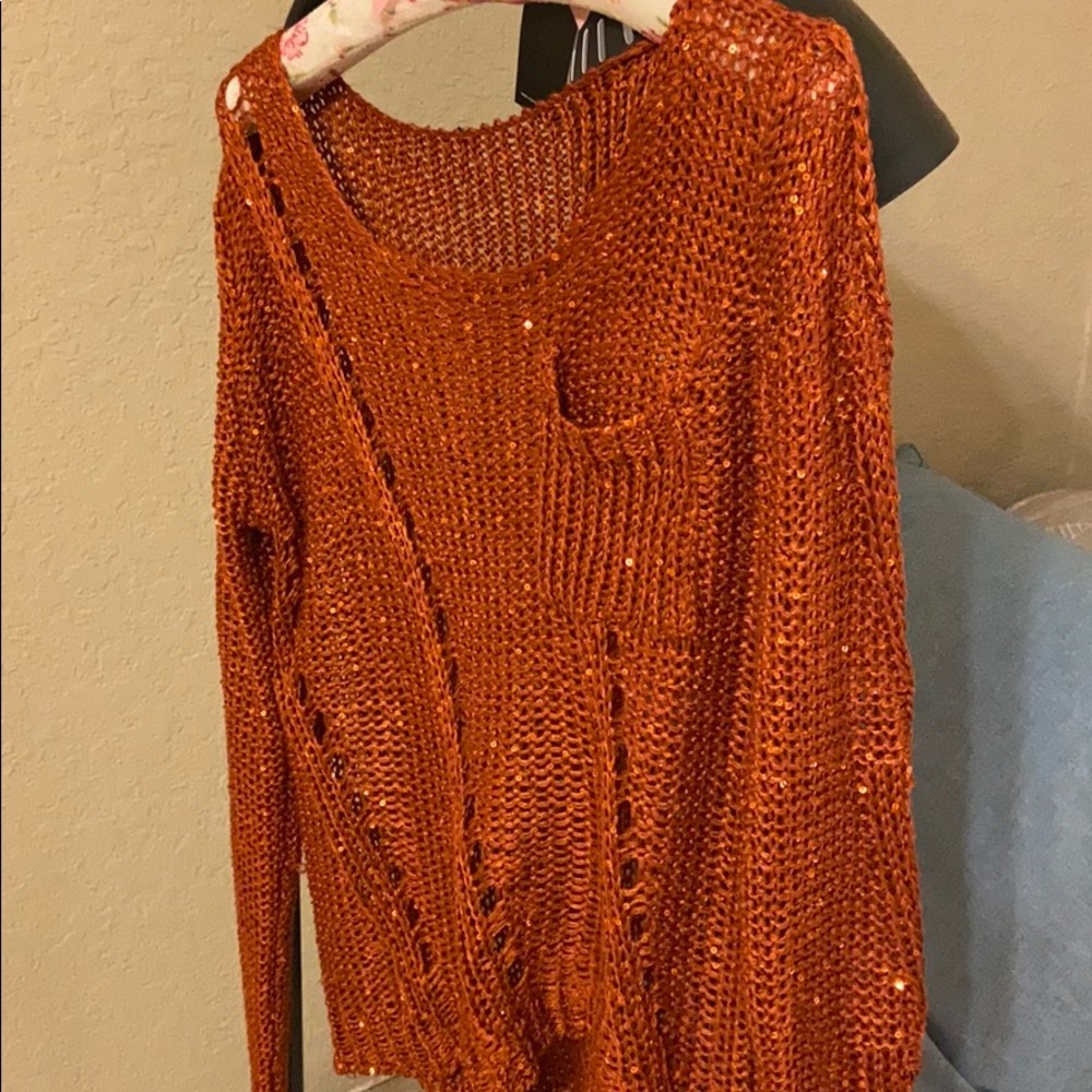Long sleeve top